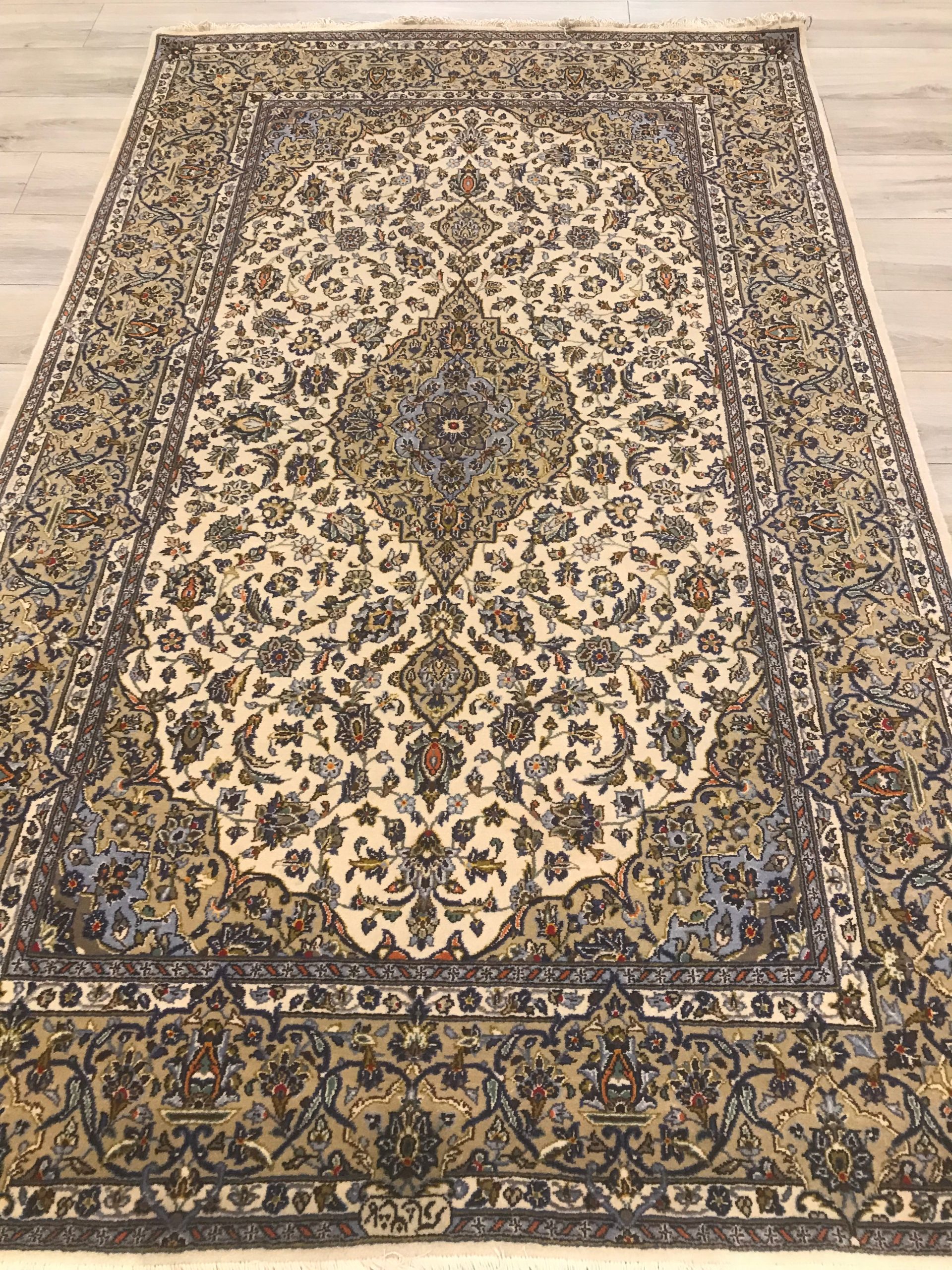 lets-order-persian-kashan-old-hand-knotted-wool-5×8-on-sale_2.jpg